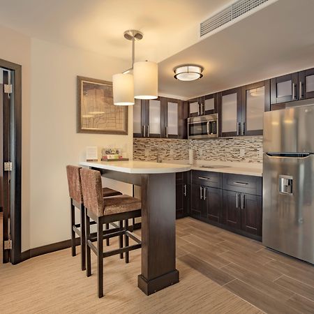 Staybridge Suites Silao By Ihg Exteriör bild