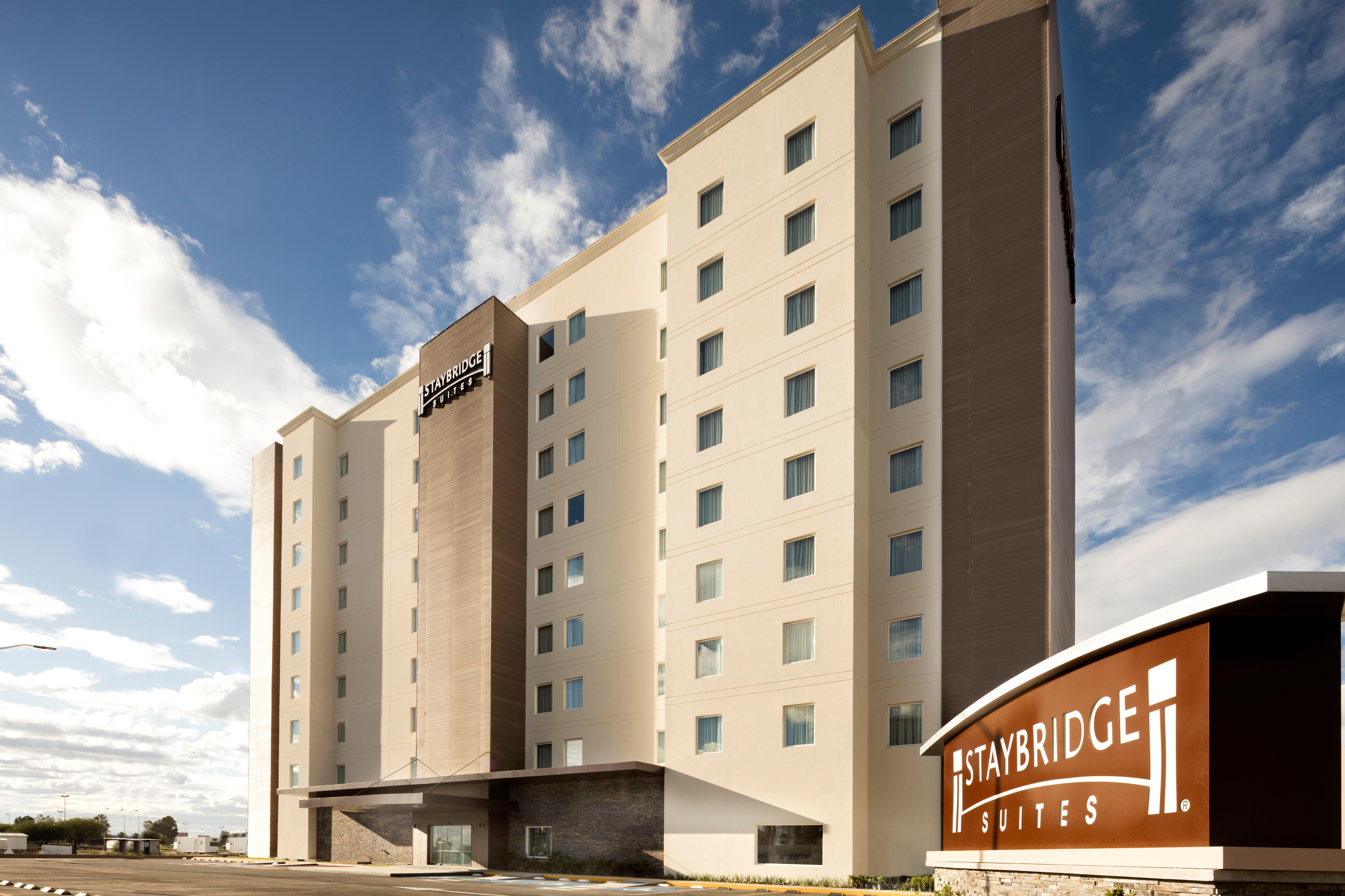 Staybridge Suites Silao By Ihg Exteriör bild